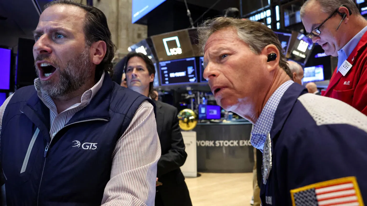 Stock Market Volatility and Investing Trends: What December 2024 Revealed