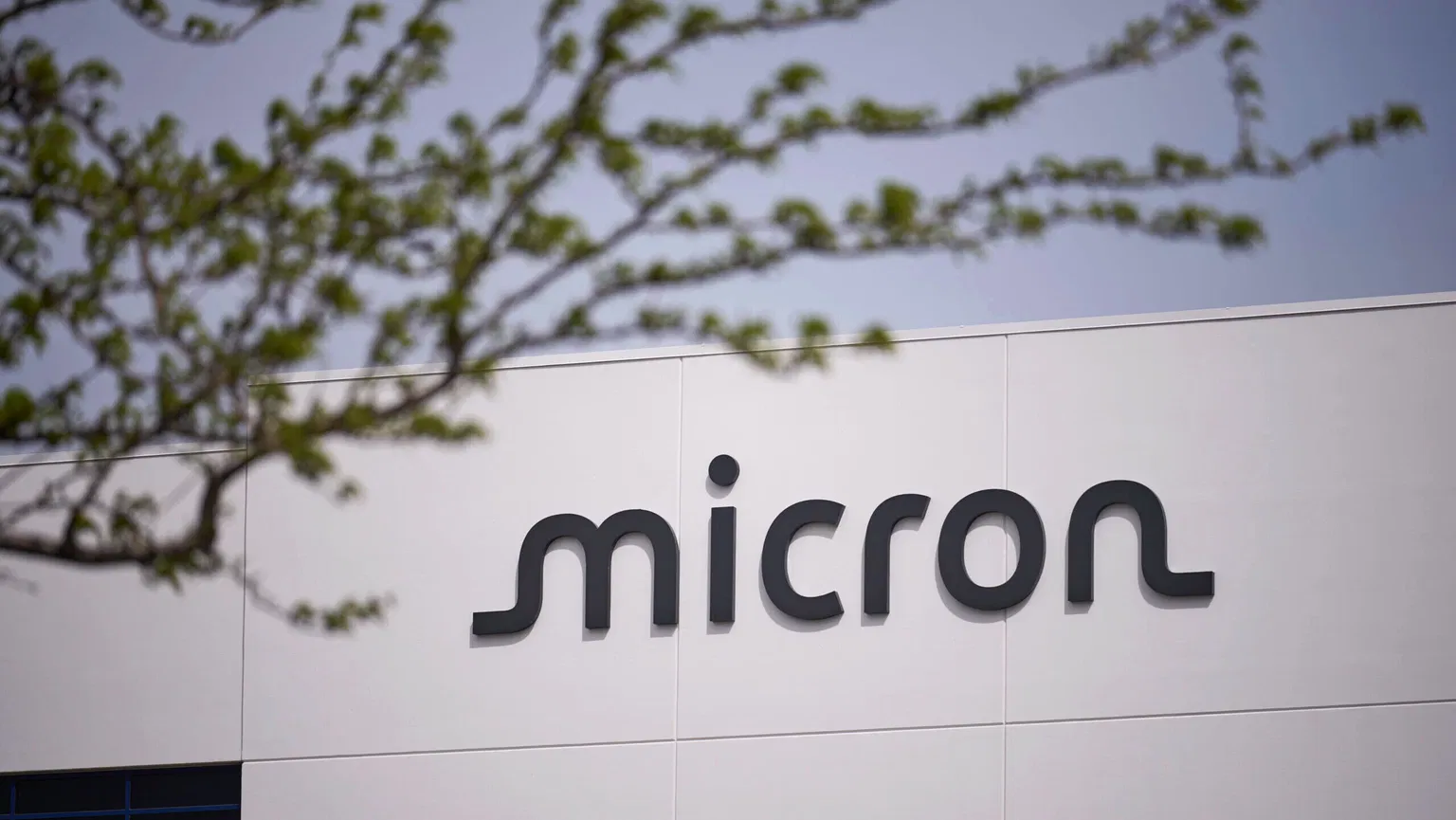 Micron Hits $1 Trillion Market Cap: AI Memory Boom Fuels Historic Rally in MU Stock