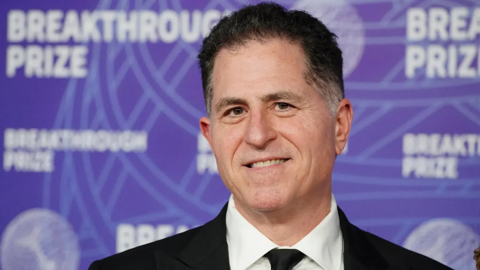 Dell Stock Soars 32% in Best Day Ever on 757% AI Server Revenue Surge