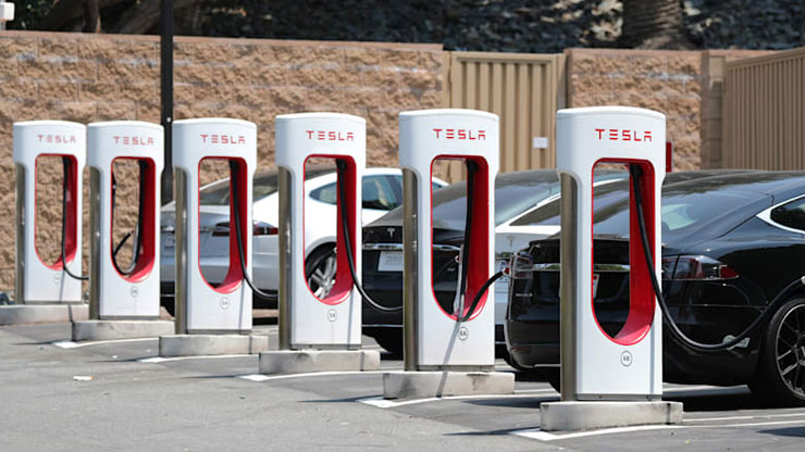 Tesla's Trillion Dollar Market Cap: What's Going On?