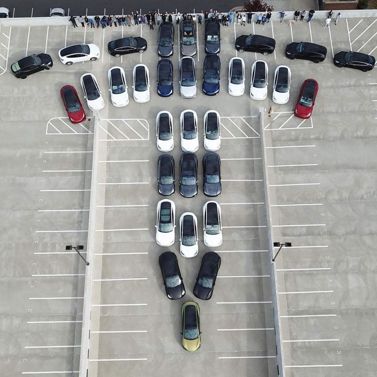 Why Is Elon Musk Selling More Shares of Tesla Stock 1