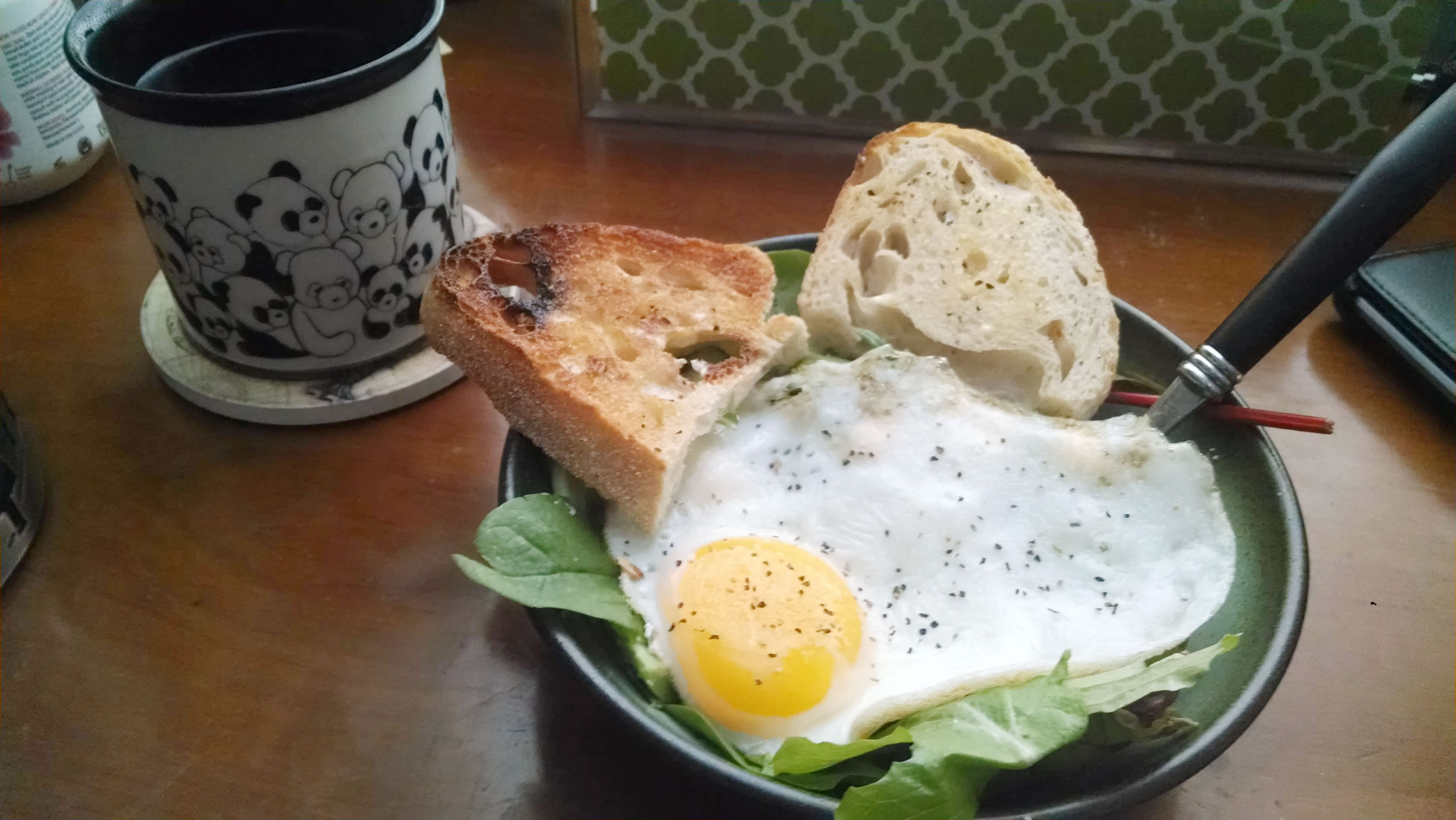 Putting the Breakfast is Airbnb