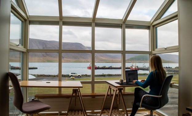 What are the challenges of remote work
