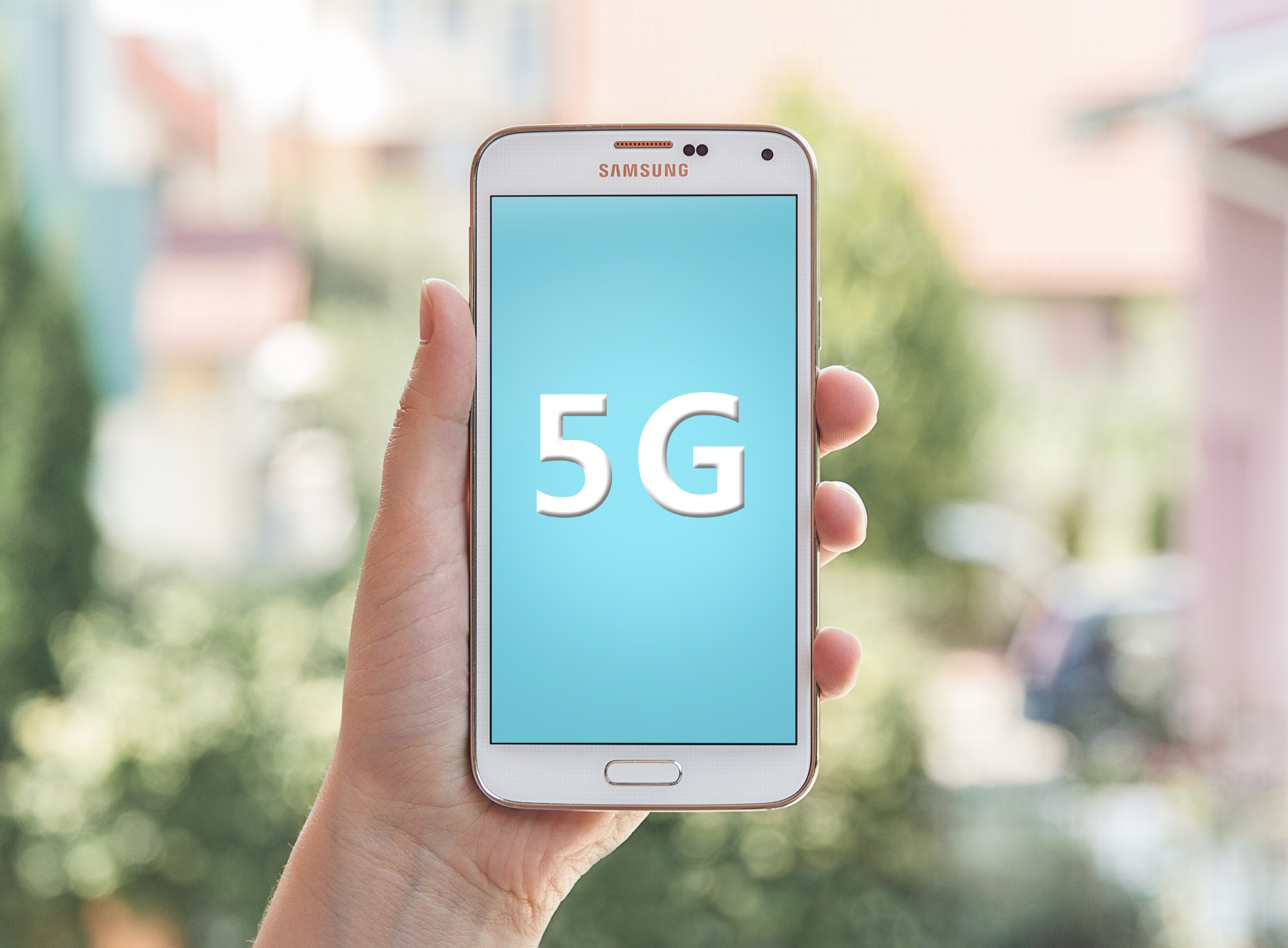 Investing in 5G Technology: Positioning for the Next Wireless Revolution