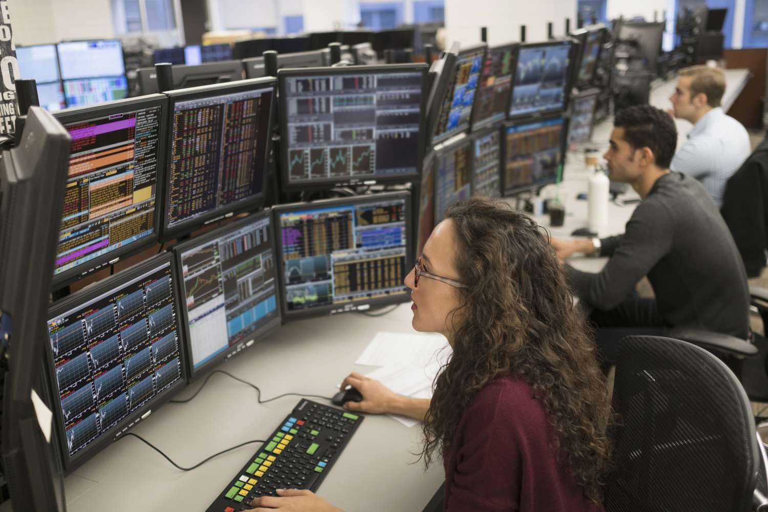 what is a stockbroker_46e93a0f 986a 4a19 9069 a81311d30829