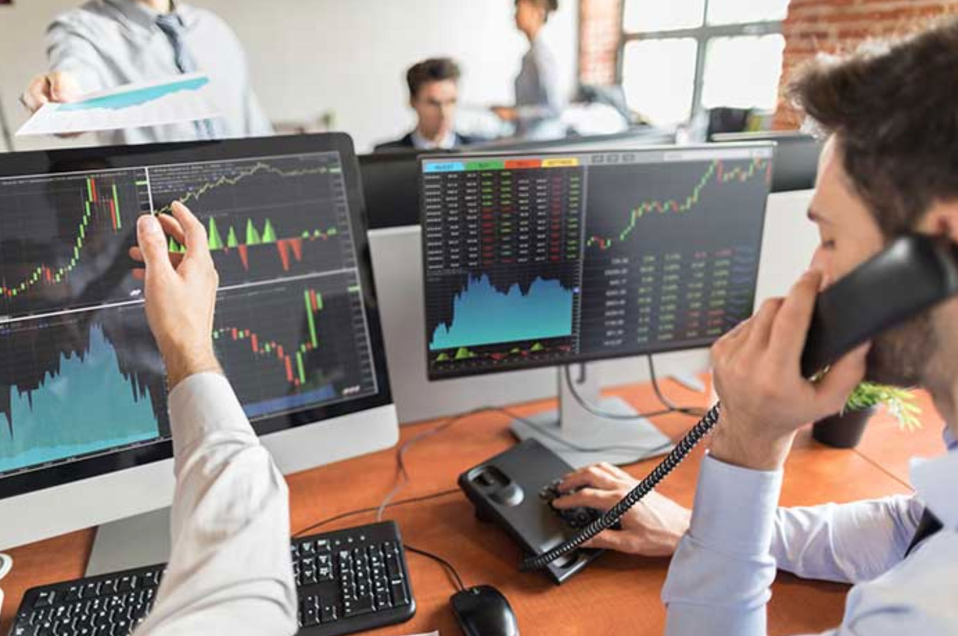 what is a stockbroker_c1b246ec 1b16 4f55 ad48 1505b40aaf21