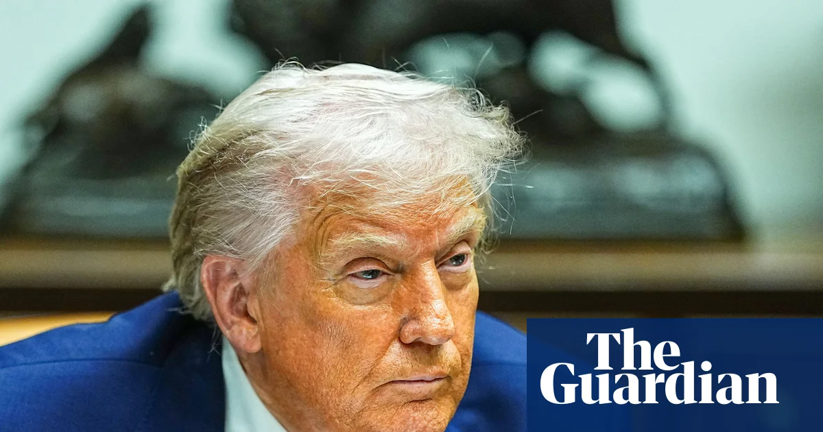 Trump's 10% Credit Card Cap: $100 Billion Savings vs. Investor Backlash