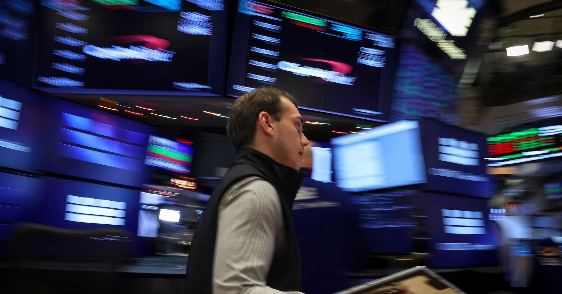 JP Morgan Stock Falls as Trump Proposes 10% Credit Card Interest Rate Cap