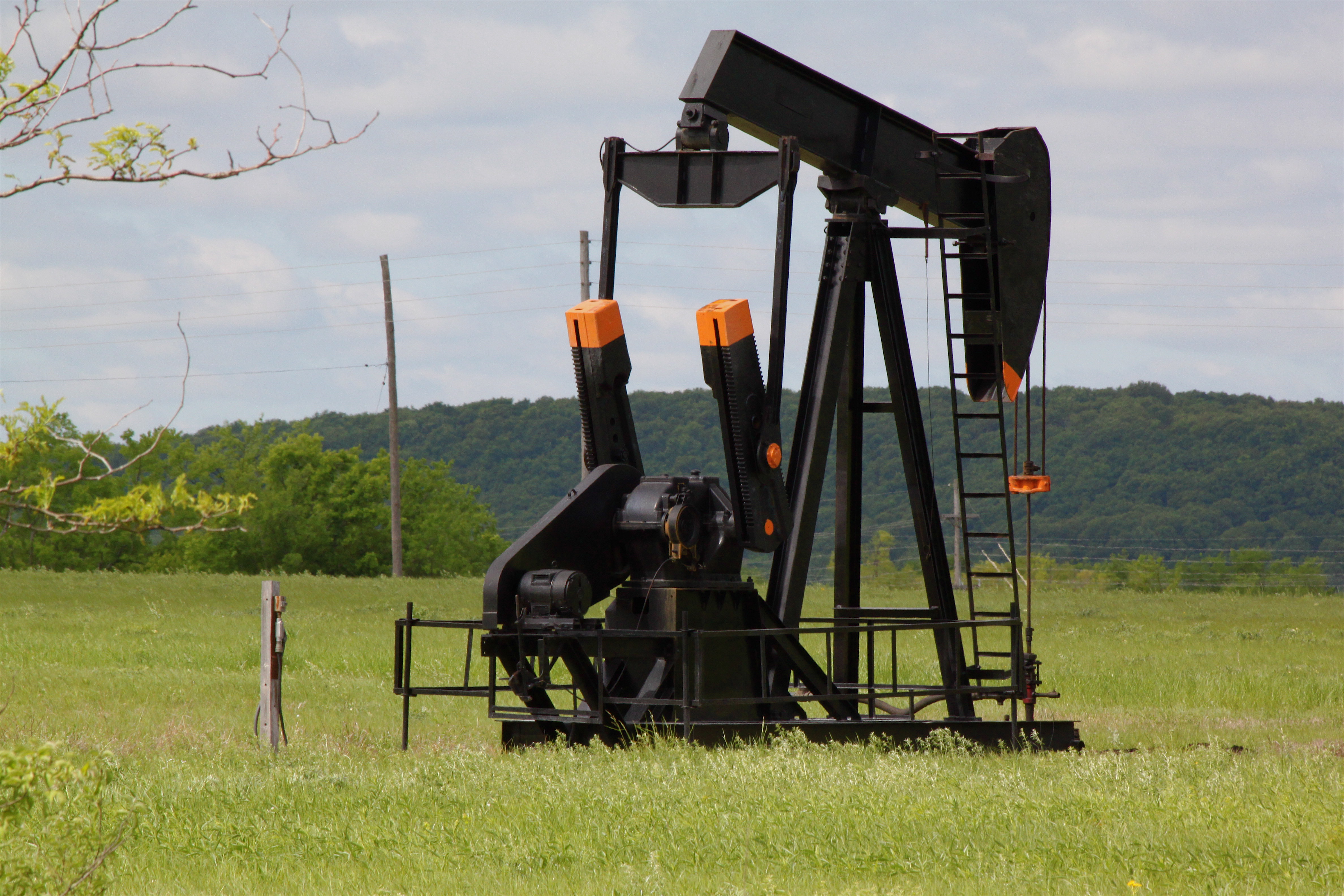 1792853912931_Pumpjack _Glenn_Pool_oil_field_OK
